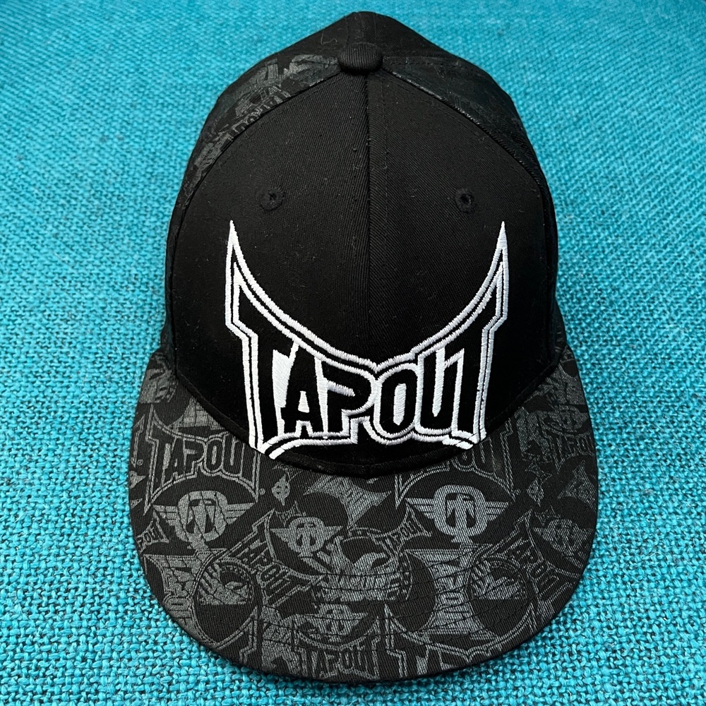 Tapout MMA Flex-fit Hat Cap Black White Size Youth